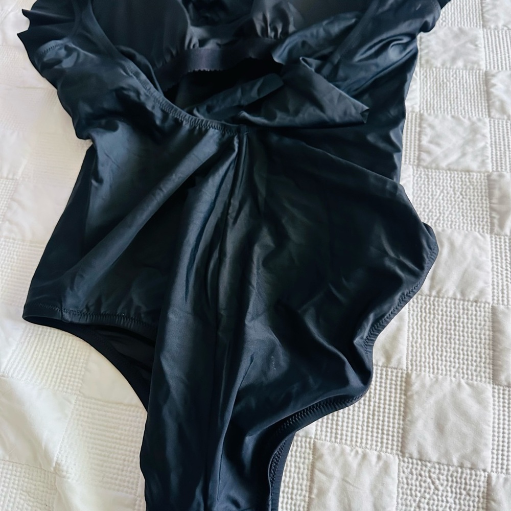 NWT J.Crew Ruffle scoopback one-piece - Picture 5 of 7